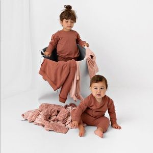 Pouf Baby Girls Mauve Pink Sweat Size 2T